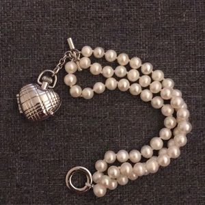 Burberry pearl bracelet watch silver heart charm